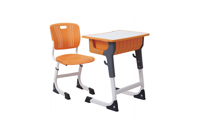 課桌椅-1